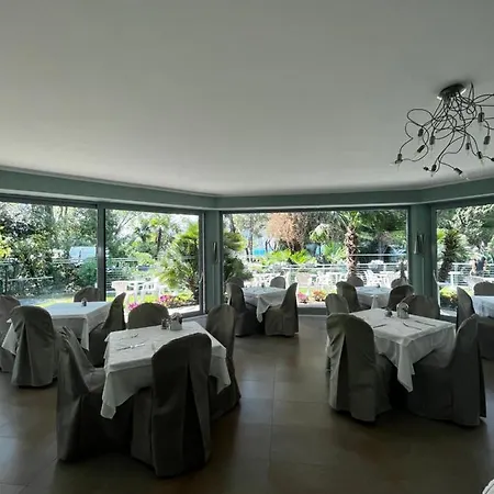 Oasi Wellness & Hotel 4*