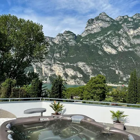 Oasi Wellness & Hotel Riva del Garda
